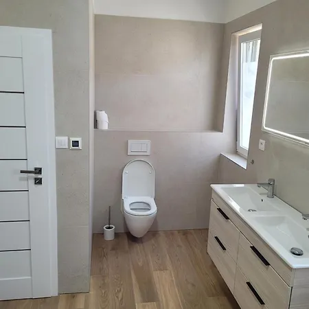 Neva Apartament *