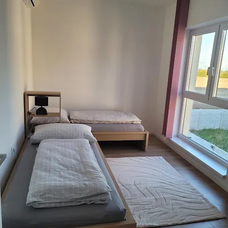 Apartament Neva Diakovce