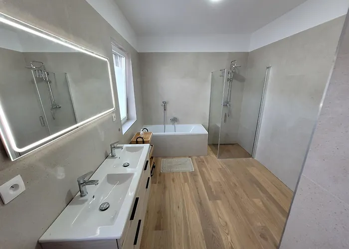 דירה Neva Diakovce